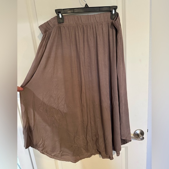 Brown Midi Skirt - Picture 2 of 2